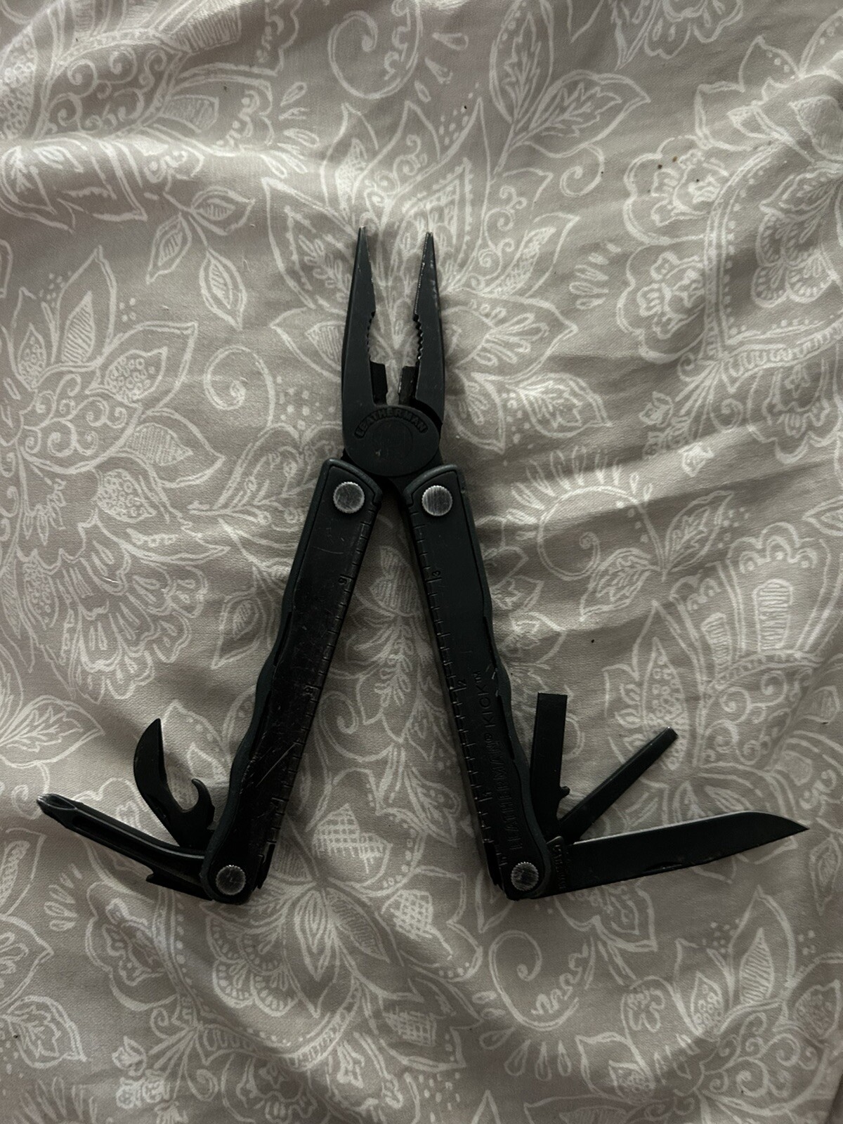 leatherman kick multitool eBay