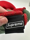 Bonnet neuf Supreme New Era OSFA !