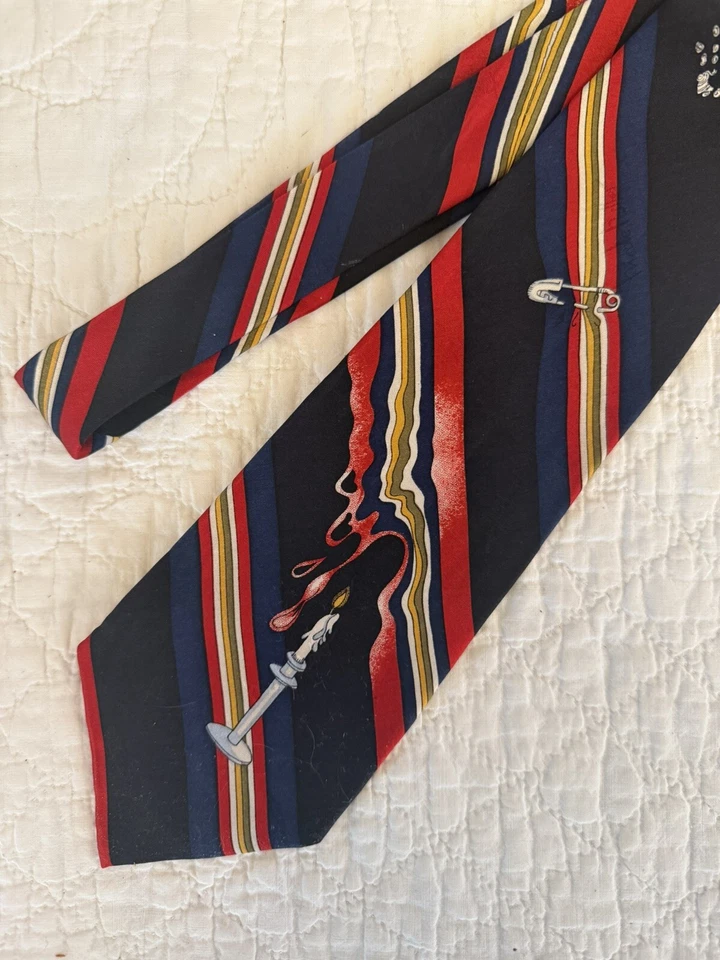 Nicole Miller 1992 Vintage Corbata Seda Pintura Húmeda Vela de Fusión Prendedor de Seguridad Rayas Foto 2 de 3