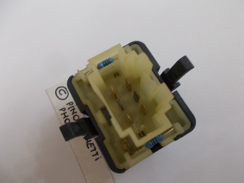 PULSANTE ALZACRISTALLI SINISTRO PASSAT - 3A0959855AH21 -NUOVO ORIGINALE - Picture 9 of 10