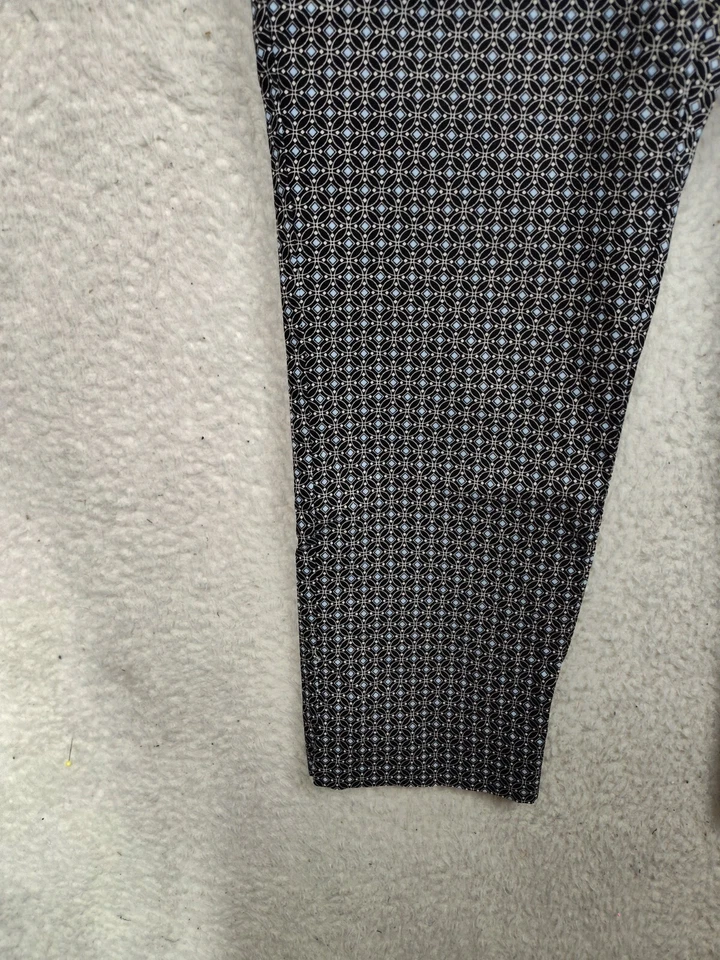 Pantalones de mujer Isaac Mizrahi grandes negros viscosa B Geo tiro medio tirar en el tobillo ajustado Foto 4 de 4