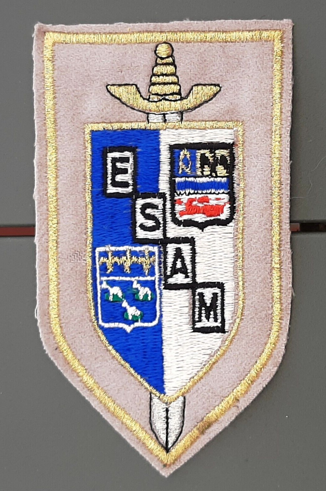 Picture 1 of 2