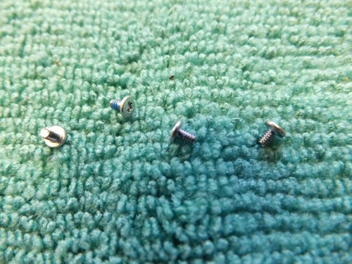 Amazon Kindle Fire HDX 8.9” L+R Speakers Set Pair c/w screws 51-000569 - Afbeelding 11 van 11