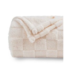 NEWCOSPLAY Super Soft Throw Blanket Ivory Premium Silky Flannel Fleece 3D Che...