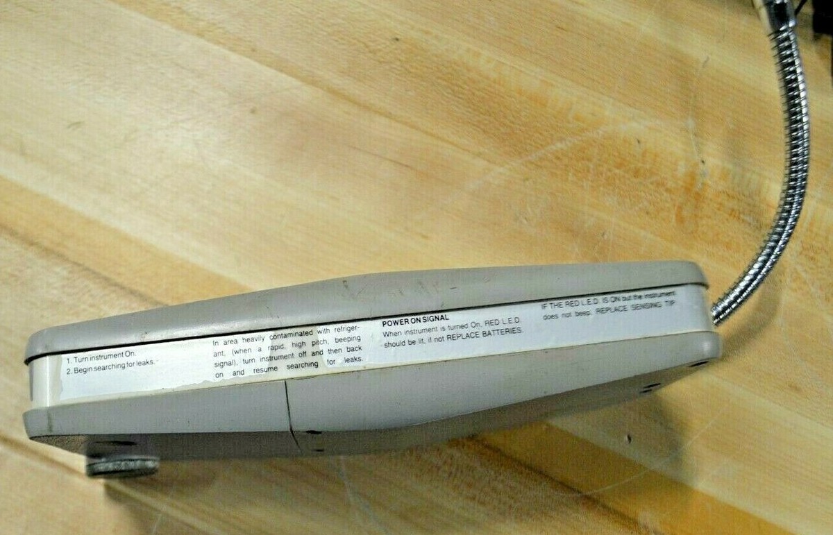 TIF 5000 Automatic Halogen Leak Detector With Case for sale