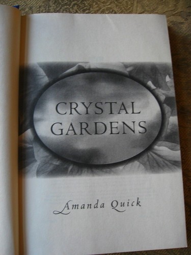 Amanda Quick. Crystal Gardens - 2012 - hardcover - Imagen 5 de 8