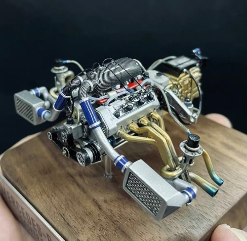 Mercedes-Benz Sauber C9 V8 Engine - 1:24 scale - Picture 2 of 4