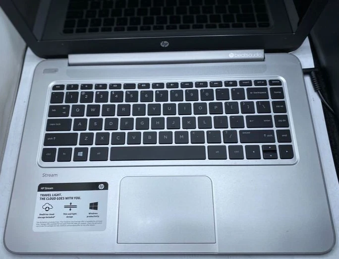 HP Stream 14-z040wm 14" AMD A4 Micro-6400T 2GB RAM 32GB SSD - Image 4 of 4