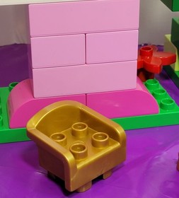 LEGO DUPLO 10542 Sleeping Beauty Fairy Tale Complete w/Deer 2 ex Roof Blocks