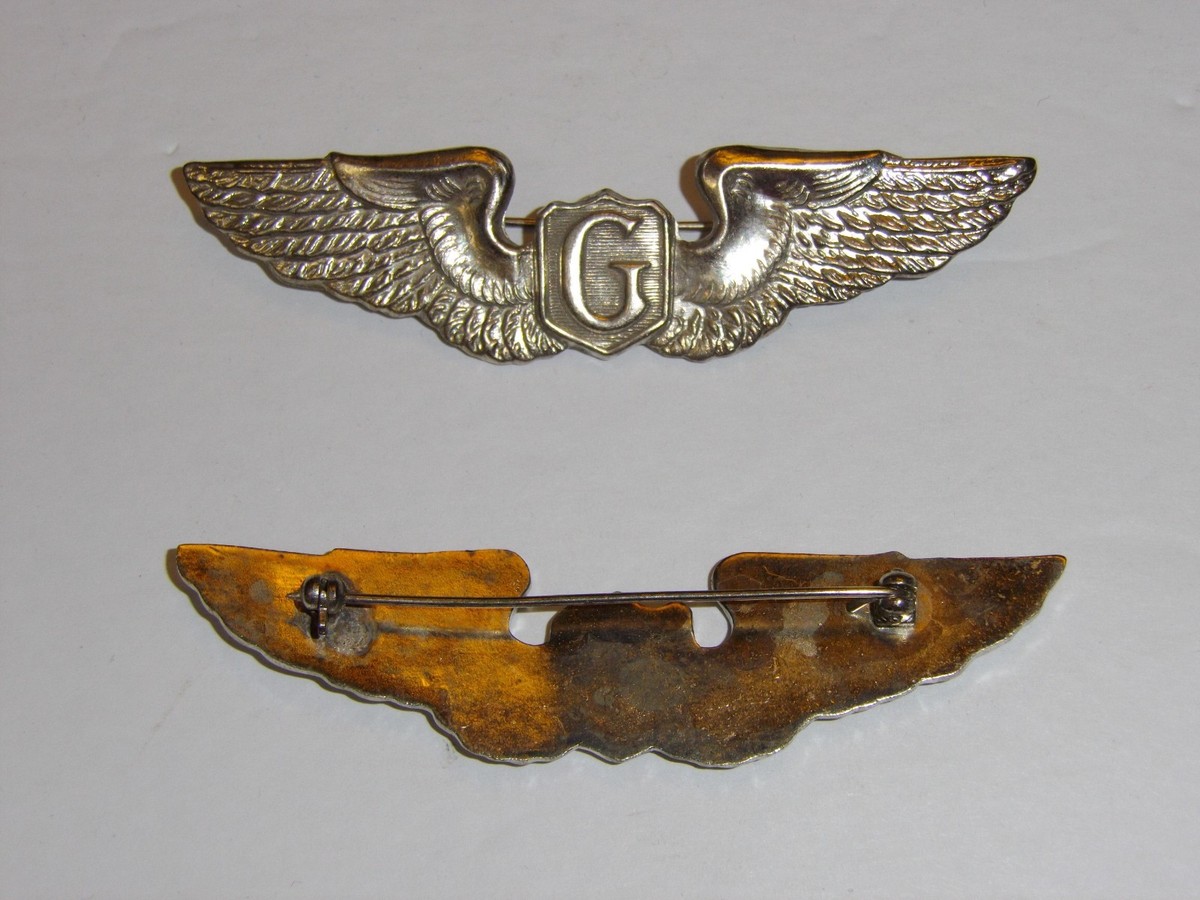 83 WWII USAAF 30s 40s Prop and Wings ピンズ VINTAGE - 83 WWII USAAF 30s 40s Prop and Wingsピンズの通販