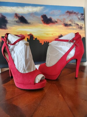 Marc Fisher Honda Sling Back Faux Suede Heels Size 8.5 Red Cut Out Peep Toe