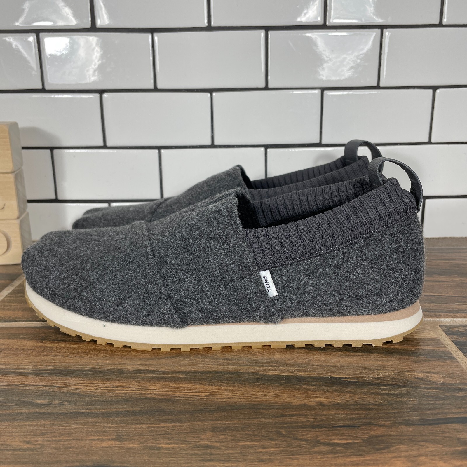 TOMS Alpargata Resident Womens Size Shoes Gray Felt Faux Fur