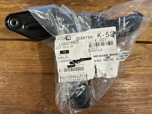 OEM Genuine Mopar Ram 2017-19 6807 8242 AA Right Door Mirror Bracket NEW - Picture 2 of 8
