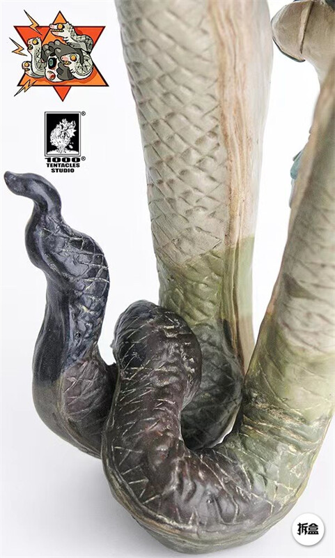 1000TENTACLES Medusa Second Born Limited Collectibles Fashion