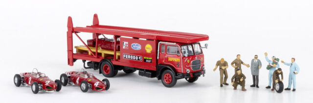 BREKINA 58475 Fiat 642 Camion Transporter ''Ferrari'' Auto Et Caractères Ho 1 :