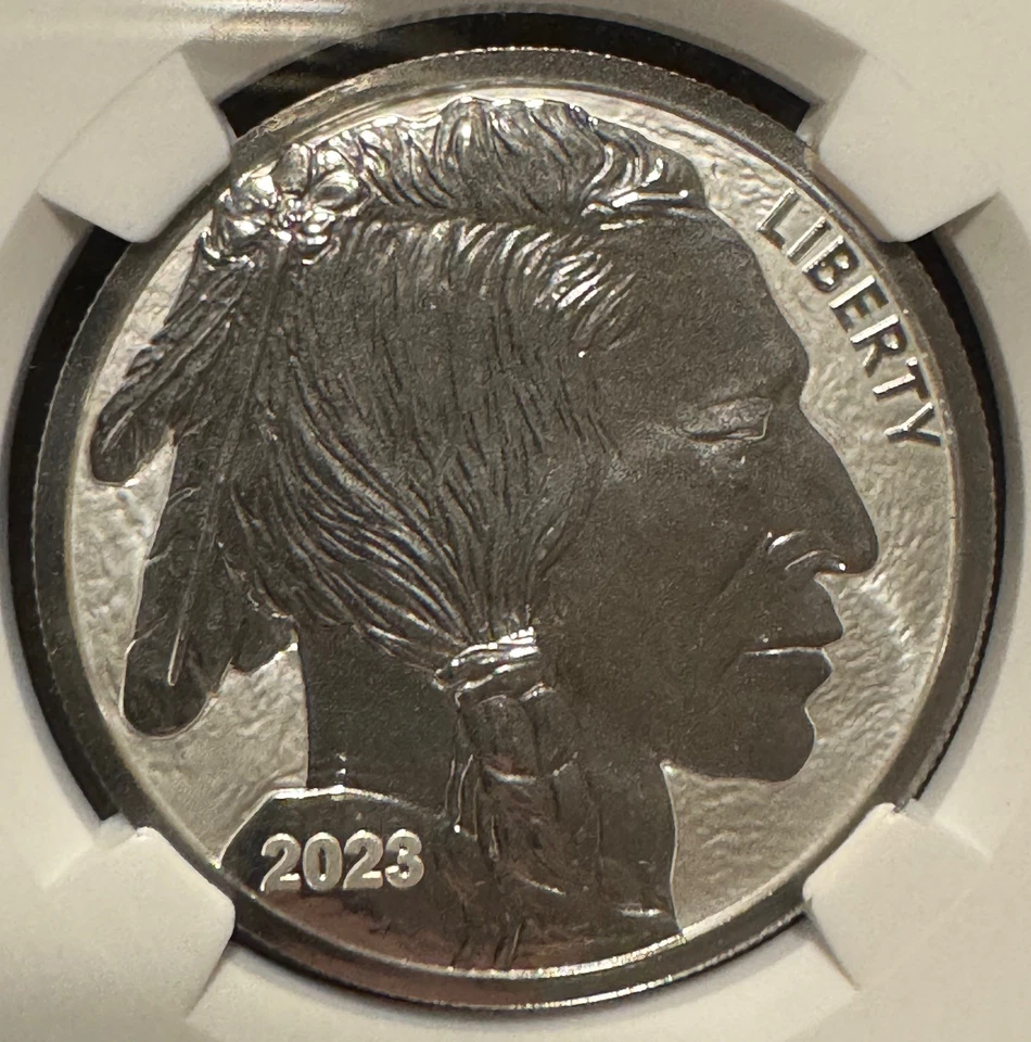 2023 FIJI Fractional Buffalo Set .999 Silver NGC Reverse PF70 First Day Of Issue - Image 4 of 4