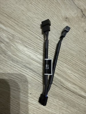 Noctua Y-Cable NA-YC1 Adaptor 4-Pin to 1x4,1x3-Pin (Unused)