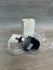 800T-16HRH17KB6 800T16HRH17KB6 NEW Allen Bradley 120v Red N328r