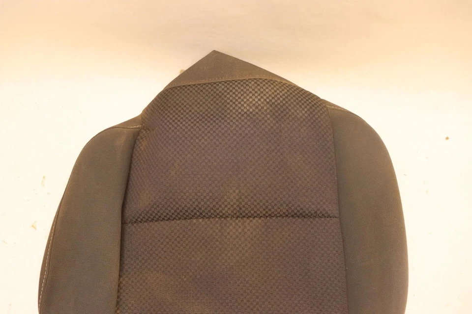 Chevy Silverado 1500 2014-2018 asiento delantero derecho cojín inferior cubierta de tela OEM Foto 3 de 4