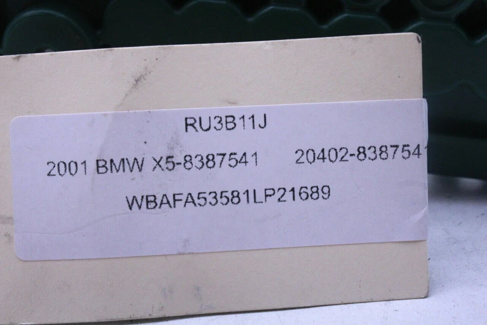BMW X5 525i 530i E39 2001-2003 maletero caja de relé de fusibles OEM usado Foto 3 de 4