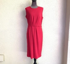 GOAT 100% Wool Crepe Sheath Dress Sz 10 Red Pleated Designer Classic Career UK