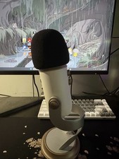 Blue Microphones Yeti USB - White (no wires Or Cables)