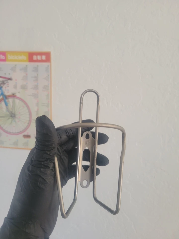 Blackburn Swerve Ti Bottle Cages (Pair) - Image 2 of 2