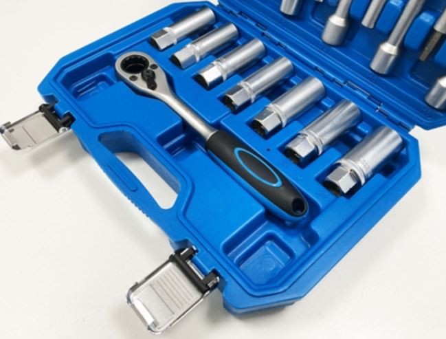 Shock Absorber Tool Set 18 Piece 1/2"" Drive Install Remove Shrut Top Nut Garage