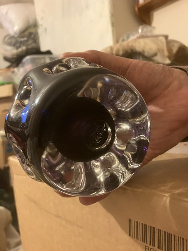 Liskeard Black Glass Vase - Picture 6 of 6