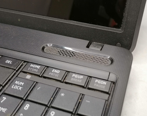 FOR PARTS 15.6" Toshiba Satellite C655D-S5041 (NO CPU/GHz/2 GB RAM/NO HDD) - Picture 5 of 6