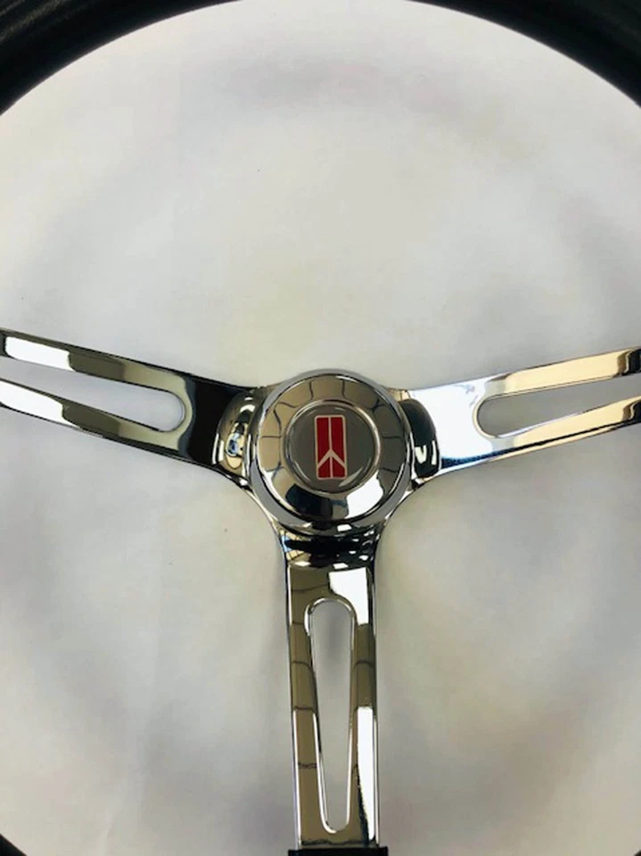 1964-1966 Oldsmobile F85 442 Cutlass 98 Black & Chrome Steering Wheel 15" Tilt — 第 2/4 张图片