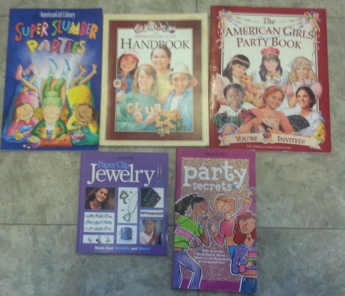 34 American Girls Book Lot Craft Julie Samantha Kit Party Wild Nellie Cook AG - Imagen 11 de 12