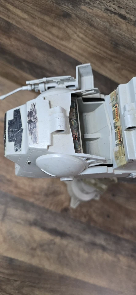 De colección 1981 Star Wars AT-AT WALKER incompleto usado Foto 2 de 4