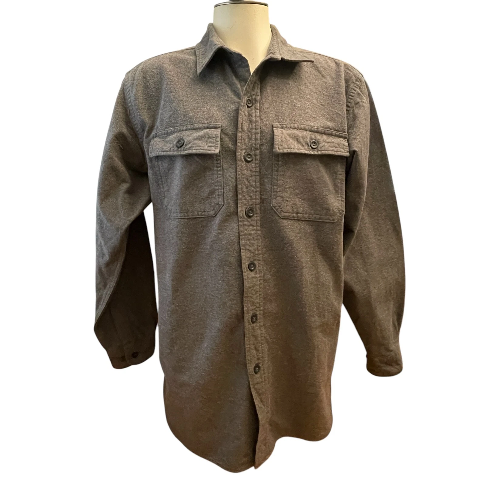 LL Bean Shirt Mens Large Gray Chamois Flannel Heavyweight Outdoor Pockets
Opens in a new window or t