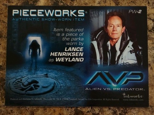 2004 INKWORKS ALIEN VS PREDATOR PieceWorks Card PW-2 Lance Henriksen As Wayland - Picture 2 of 2