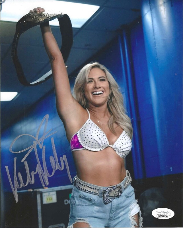 Former WWE Wrestling Diva Kelly Kelly Autographed 8x10 W/JSA COA