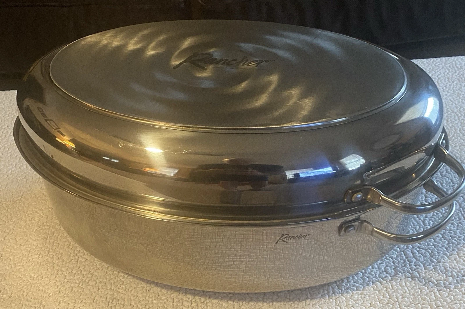 Cookware Rancher 18/10 Stainless Steel Oval Roaster w/Lid 7 & Roasting Rack