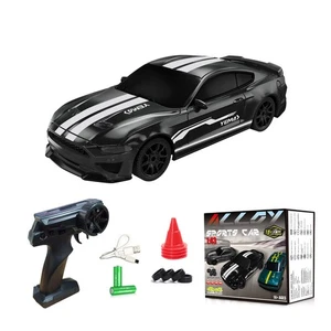 1: 43 Dérivés RC Voiture Mini 4WD Voiture de course Charging voiture de jouets haute vitesse