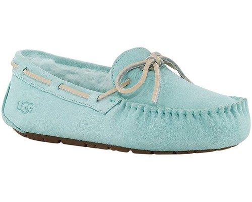ugg dakota water resistant slipper
