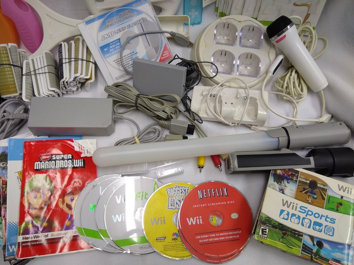 Wiiセット Amazon.co.jp: Wii Console with Mario Kart Wii Bundle - White
