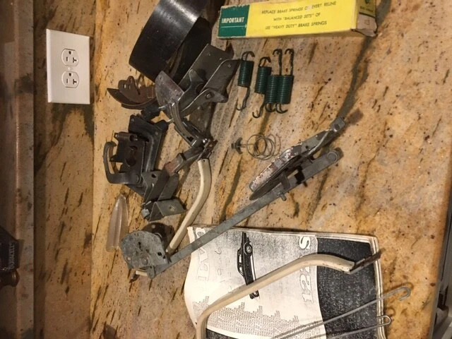 Volvo 1800 1961-1971, 122 propietarios manual copia y piezas diversas Foto 4 de 4