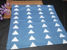 3 Pc 20 x 20 Dusty BLUE  WHITE GEOMETRIC TRIANGLE PILLOW COVERS F38