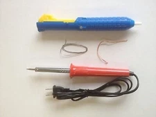 40W Professional Soldering Iron Kit (Soldering Iron 40W + Desoldering pump + 15"