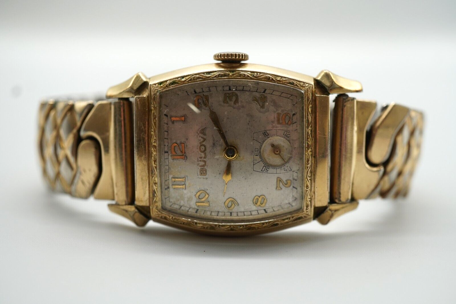Vintage Bulova 10BC 15 Jewel 10k Rolled Gold Plated 25mm WatchTicking