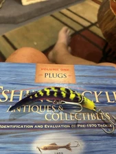 2 VINTAGE LUHR JENSEN FLATFISH. 1-K-14 & 1-M-2 IN 2 BEAUTIFUL COLOR PATTERNS **