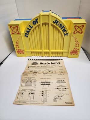 Vintage Kenner DC Superpowers Hall of Justice Playset Incomplete with manual.