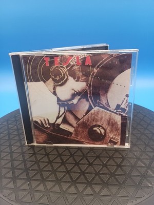 The Great Radio Controversy by Tesla (CD: 1989) M2G24224 Geffen 
