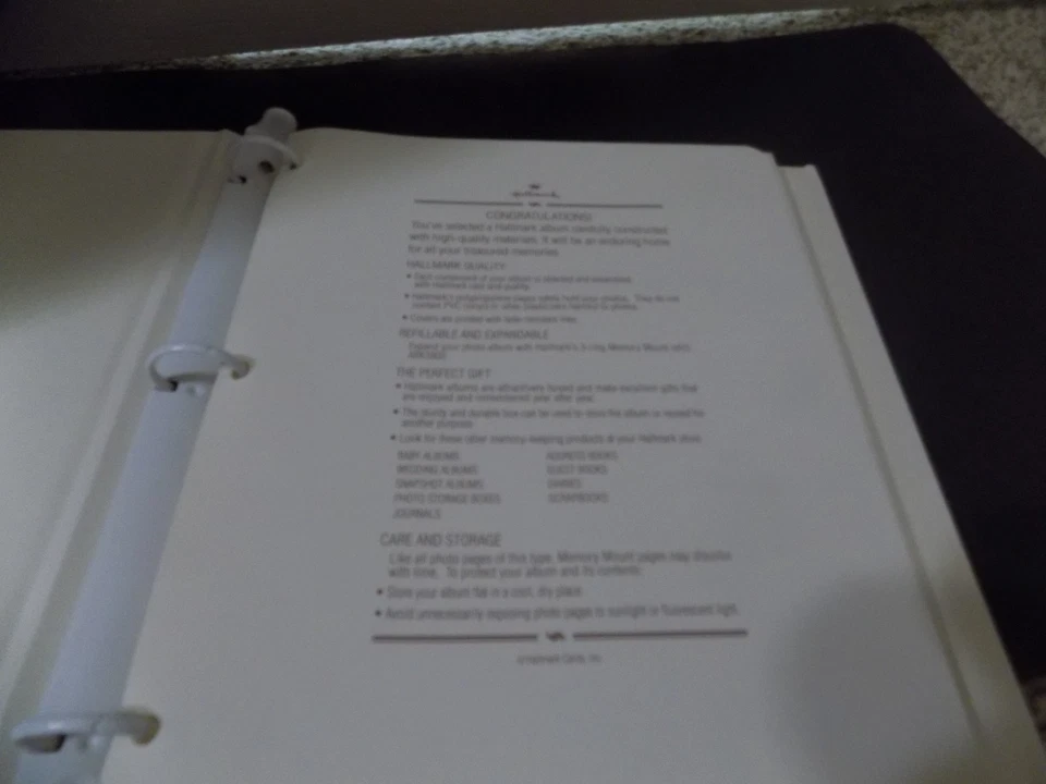 Álbum de fotos Hallamrk Happy Honeymmon Foto 2 de 4