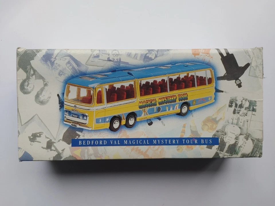 Corgi Classics The Beatles Collection Bedford Val Magical Mystery Tour Bus - Image 2 of 3