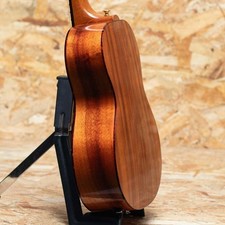 URABE UKULELE T-46 DX Honu Big Tenor 2021